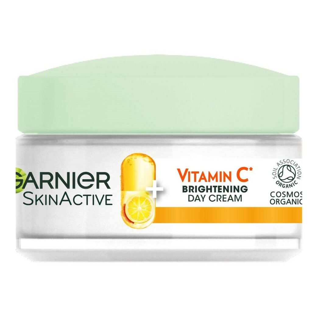 Garnier Skin Active Vitamin C Brightening Day Cream 50ML Garnier Skin Active Vitamin C Brightening Day Cream 50ML